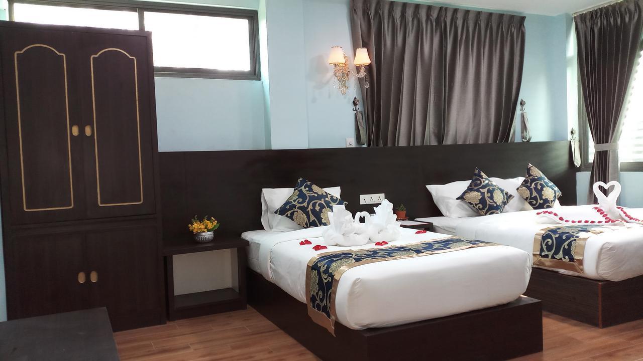 Hotel San Taw Win Pathein Exterior foto