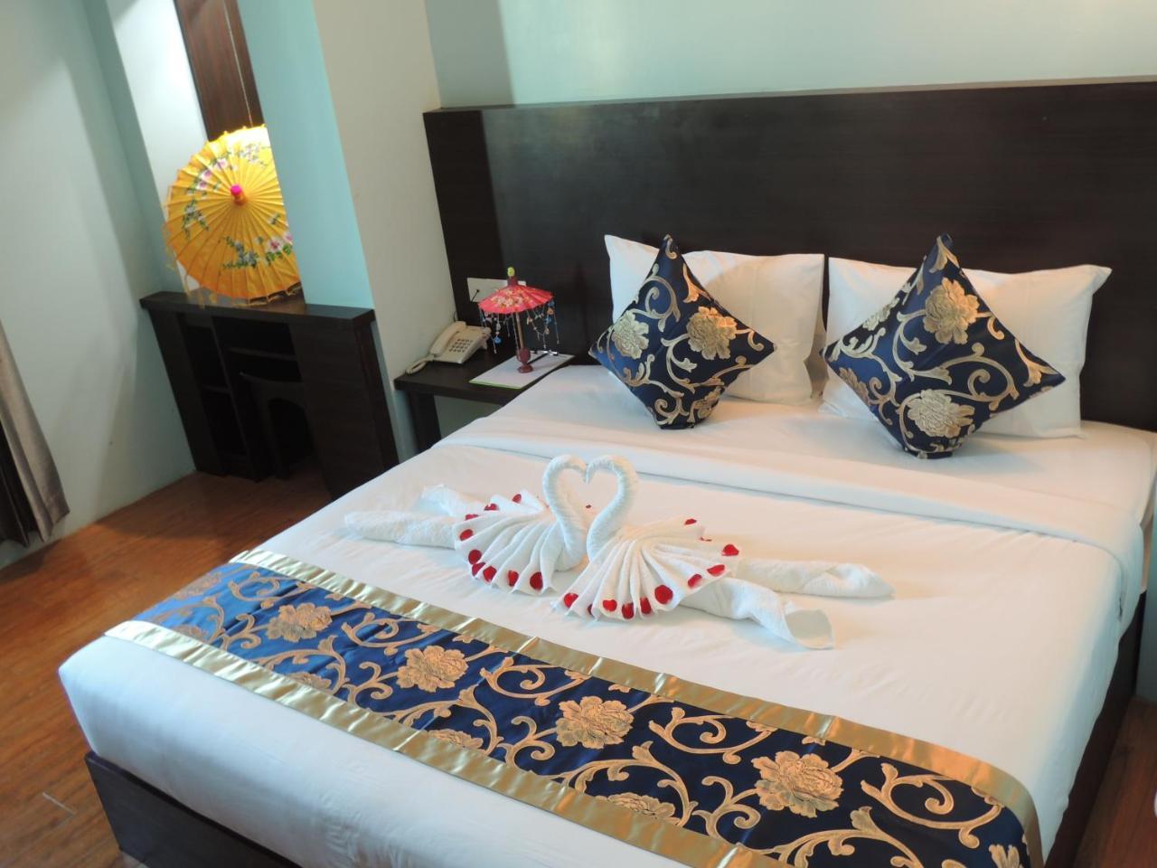 Hotel San Taw Win Pathein Exterior foto